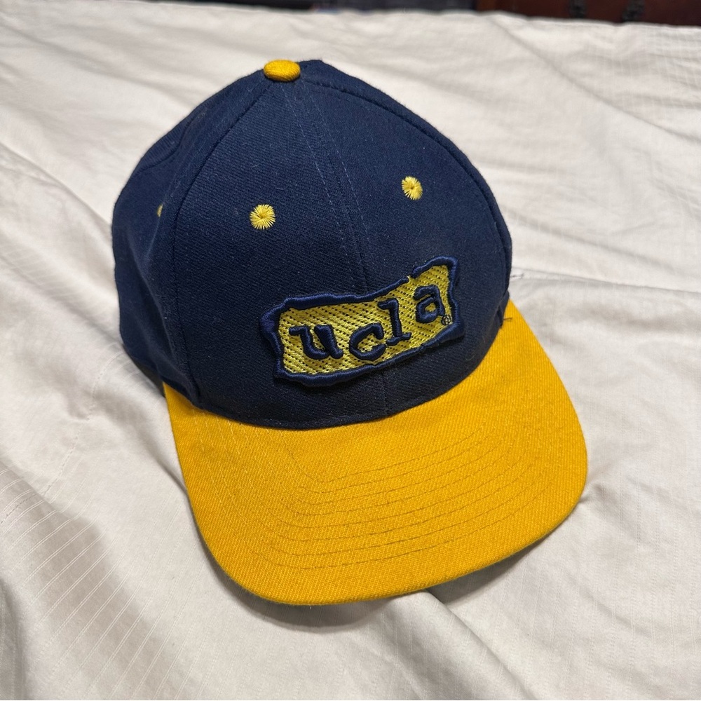 Vintage UCLA baseball Hat Bruins